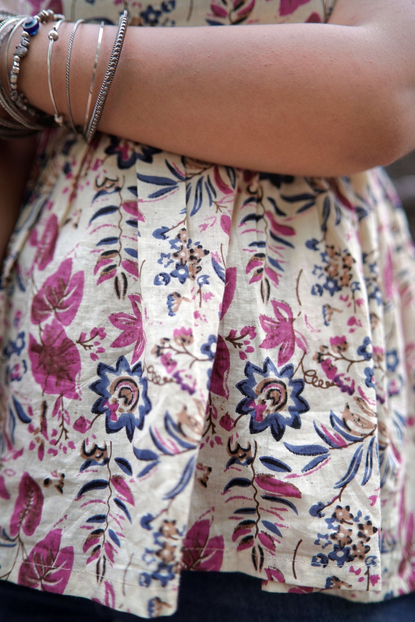 Taru - Sleeveless Short Kurti - Vastronomy - Short Kurti