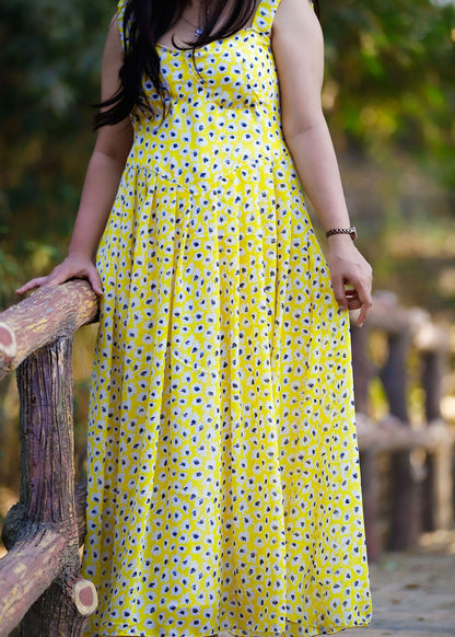 Yellow Daisy Dream Floral Dress - Vastronomy - Dress