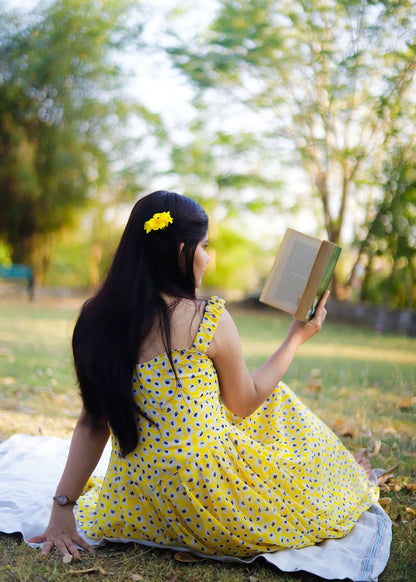 Yellow Daisy Dream Floral Dress - Vastronomy - Dress