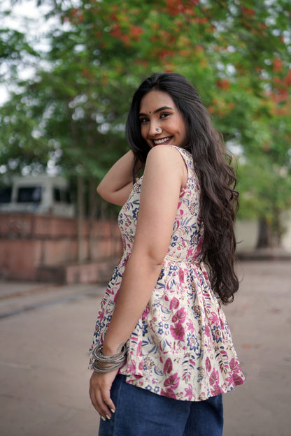 Taru - Sleeveless Short Kurti - Vastronomy - Short Kurti