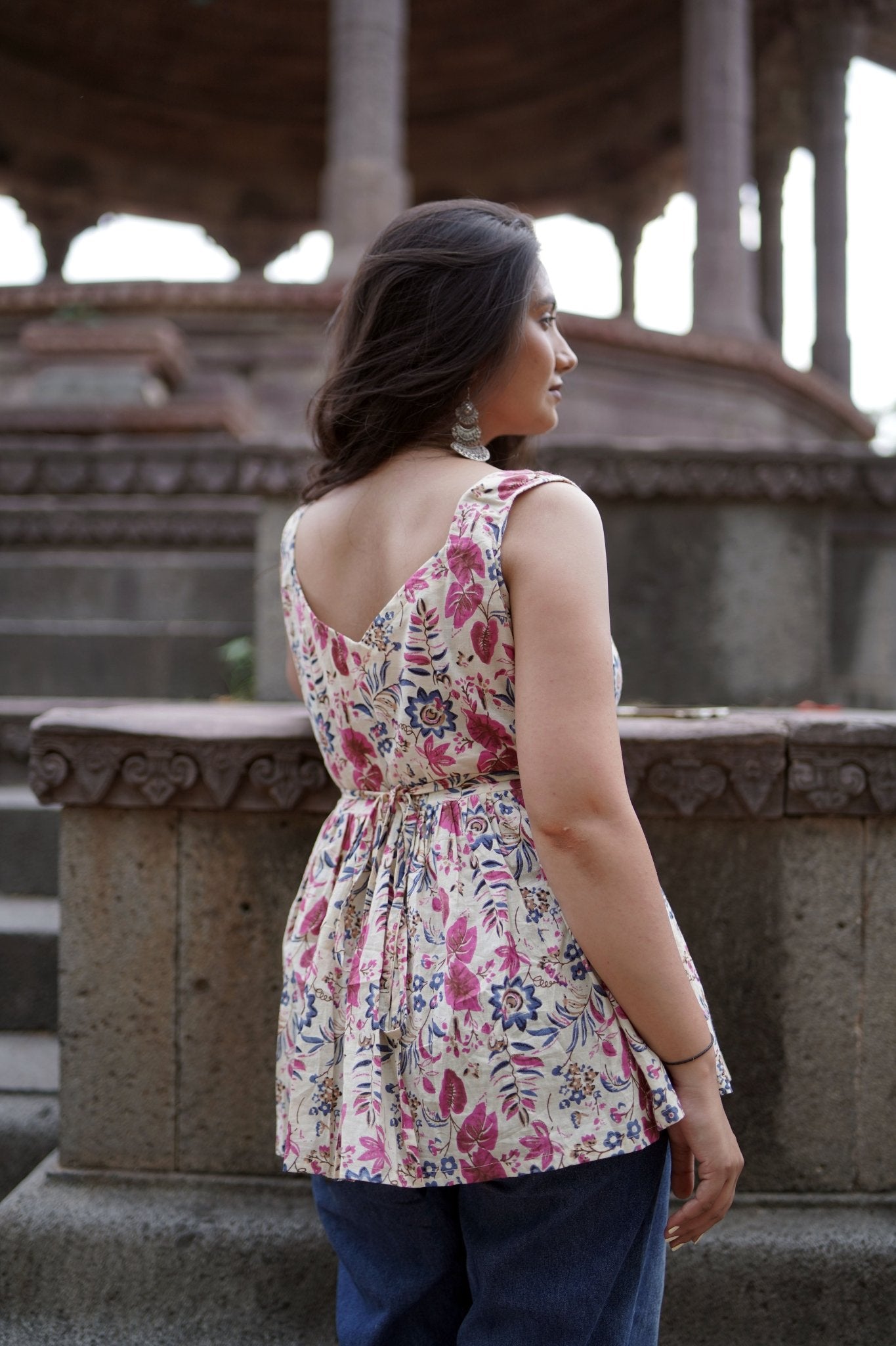 Taru - Sleeveless Short Kurti - Vastronomy - Short Kurti