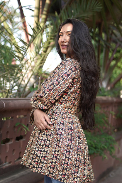 Rajni - Full Sleeves Floral Line Short Kurti - Vastronomy - Short Kurti