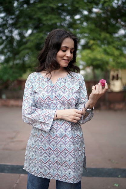 Jalrang - Short Kurti - Vastronomy - Short Kurti