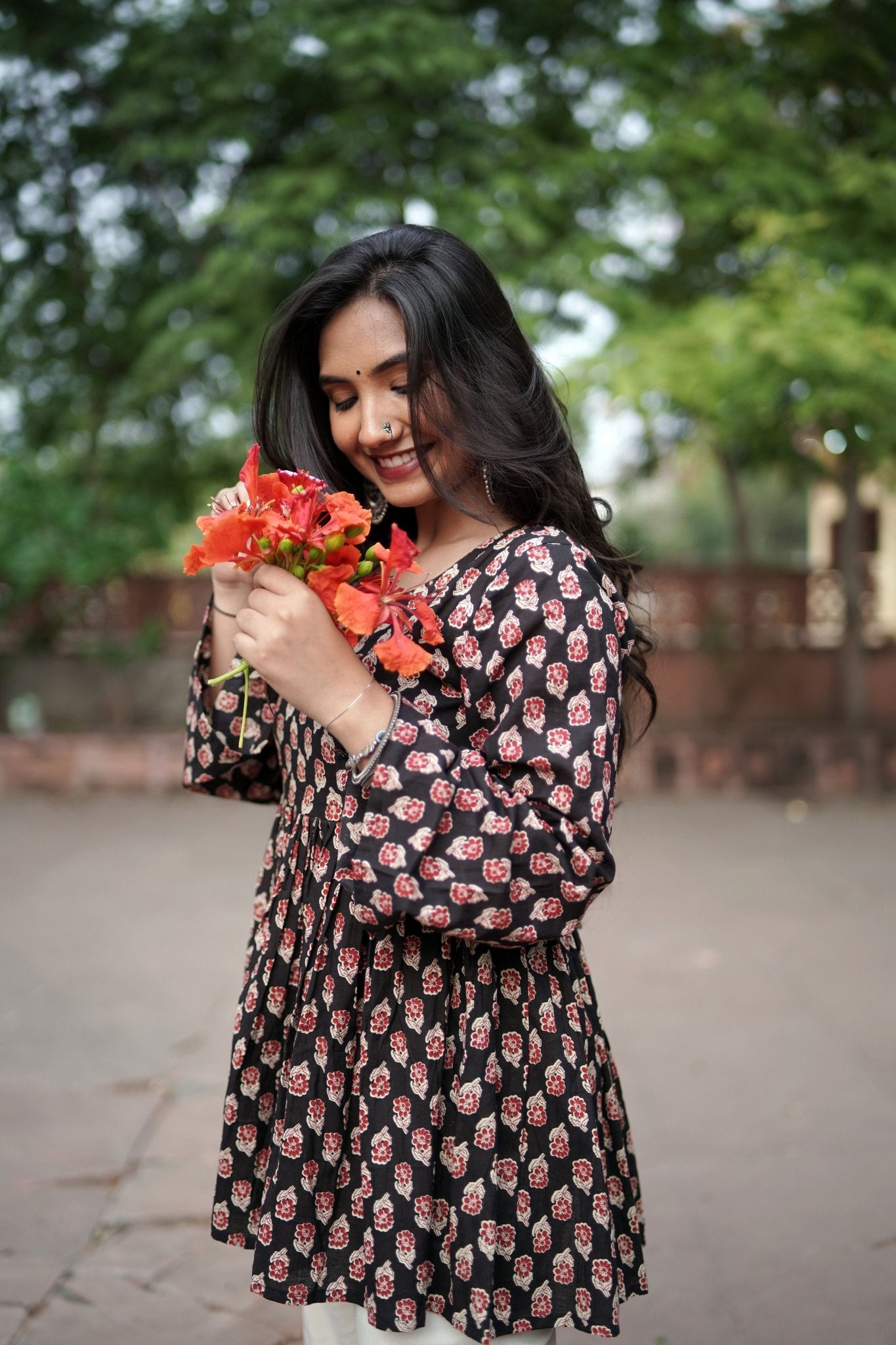 Saayra - Small Flowers Short Kurti - Vastronomy - Short Kurti