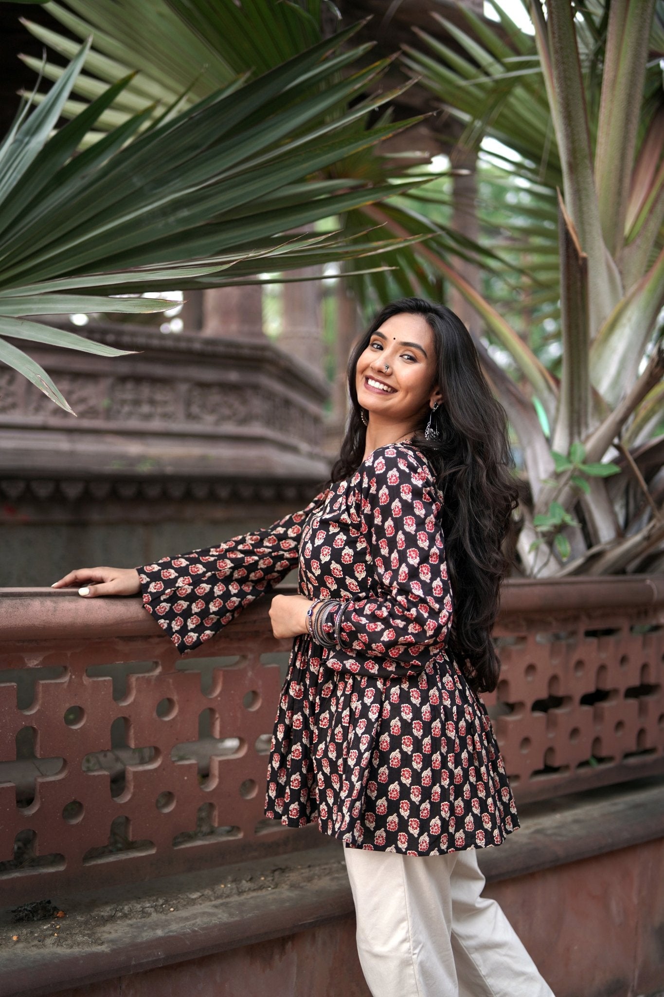 Saayra - Small Flowers Short Kurti - Vastronomy - Short Kurti